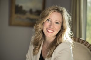 Sarah McVannel who talks in the Simply Focus Podcast with Elfie Czerny & Dominik Godat about Solution Focus