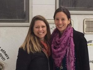 Erin Cusanno who talks in the Simply Focus Podcast with Elfie Czerny & Dominik Godat about Solution Focus